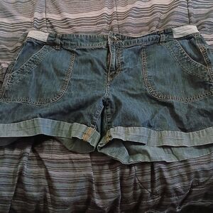Tommy Hilfiger Dark Blue Jean Shorts
